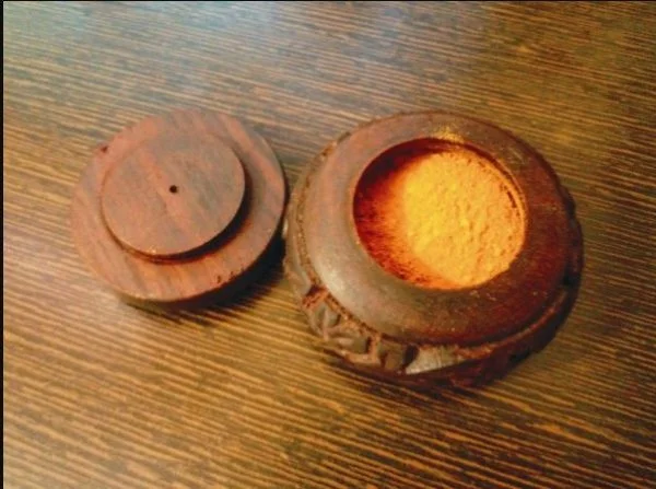 ASLI-KAMIYA-SINDOOR-600x447 asli kaamiya sindoor, kaamiya sindoor original, tantrik kaamiya sindoor, rare kaamiya sindoor, kamakhya sindoor, vashikaran sindoor, mohini sindoor, puja mein kaamiya sindoor, shree kaamiya sindoor, sadhana ke liye kaamiya sindoor, red kaamiya sindoor, occult sindoor, love attraction sindoor, devi pujan sindoor, powerful kaamiya sindoor, authentic kaamiya sindoor, tantrik item for vashikaran, rare sindoor for puja, magical sindoor for love, kamakhya tantra sindoor