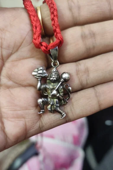 Hanuman Protection Amulet, Hanuman talisman, amulet for protection and courage, spiritual pendant, Lord Hanuman charm, Hanuman Chalisa amulet, evil eye protection amulet, Hindu religious jewelry